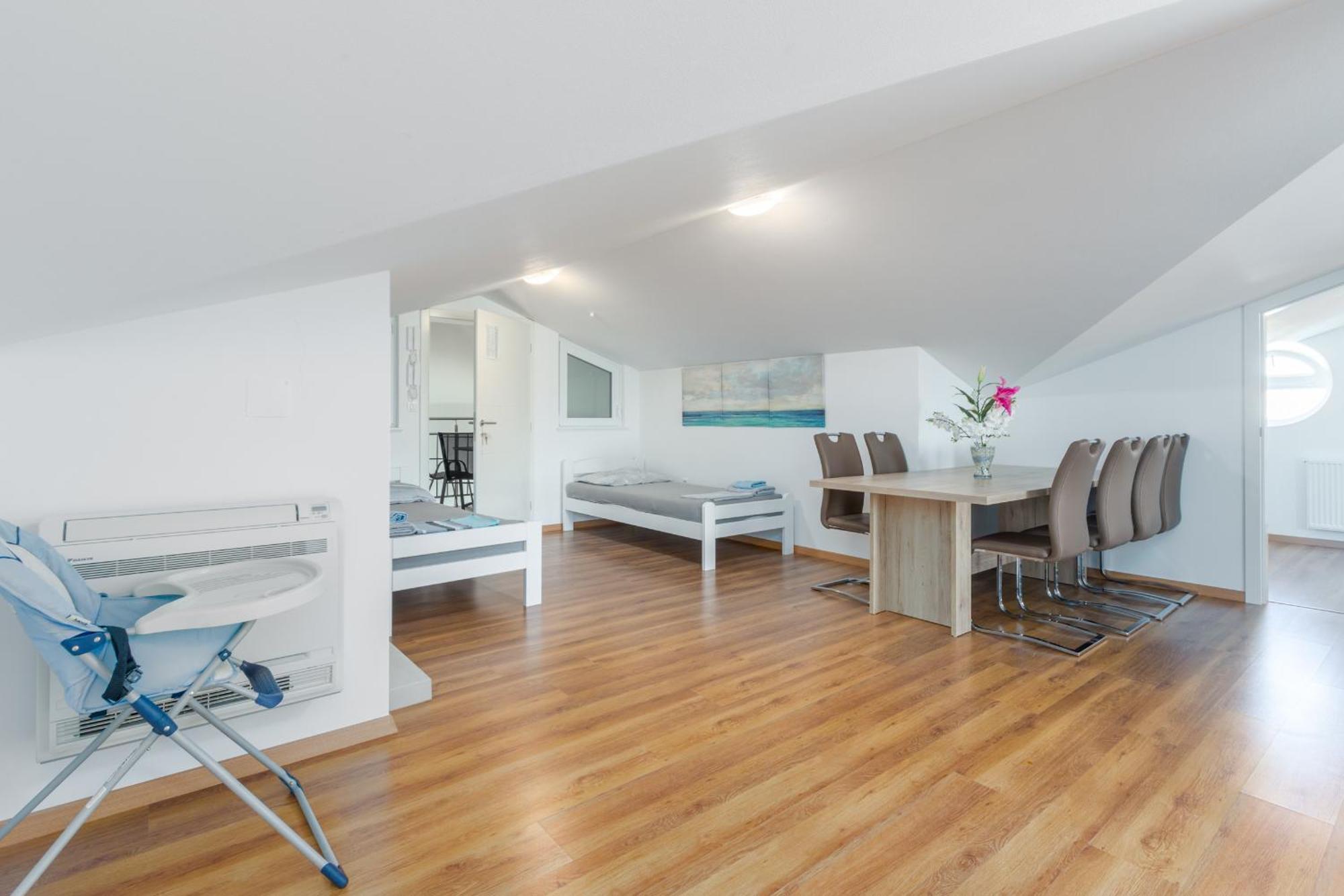 Apartments Adriana พูลา ห้อง รูปภาพ